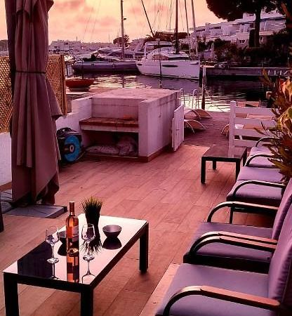 Вилла Marina Sunset Ле-Гро-дю-Руа Экстерьер фото