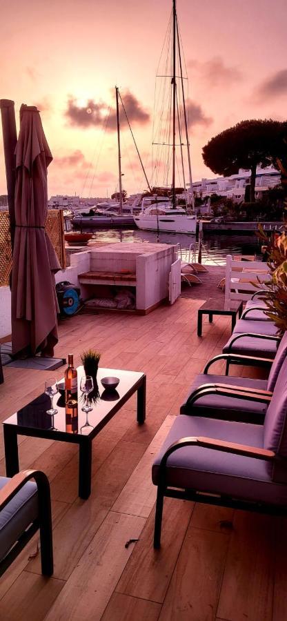 Вилла Marina Sunset Ле-Гро-дю-Руа Экстерьер фото